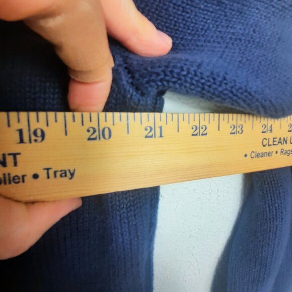 Tommy Hilfiger Navy Blue Snowflake Knit Sweater size L Christmas Holiday Party - Picture 5 of 8